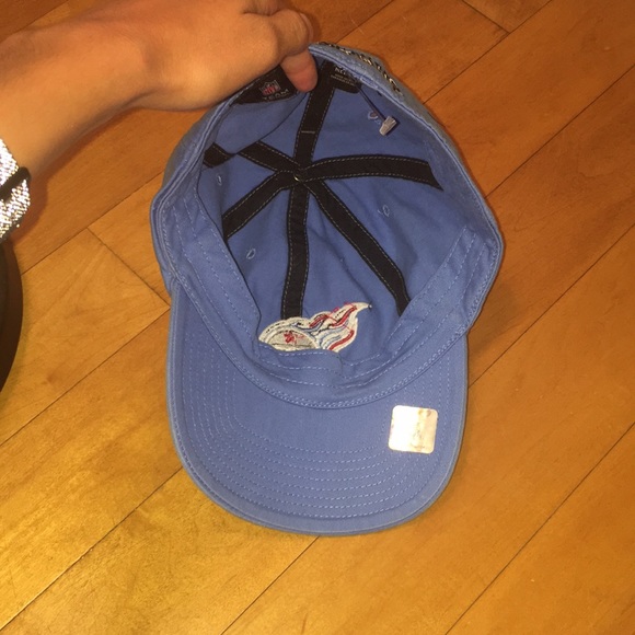 Tennessee Titans football hat - Picture 4 of 6